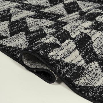 Aisha Moroccan Triangle Geometric Area Rug